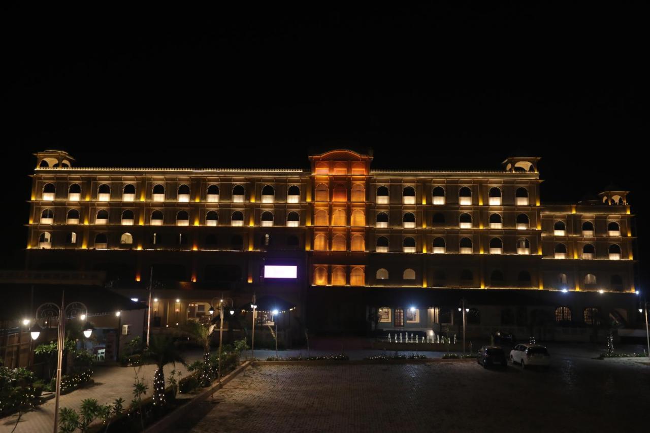 Regenta Central City Vilas Palace Ambala Luaran gambar