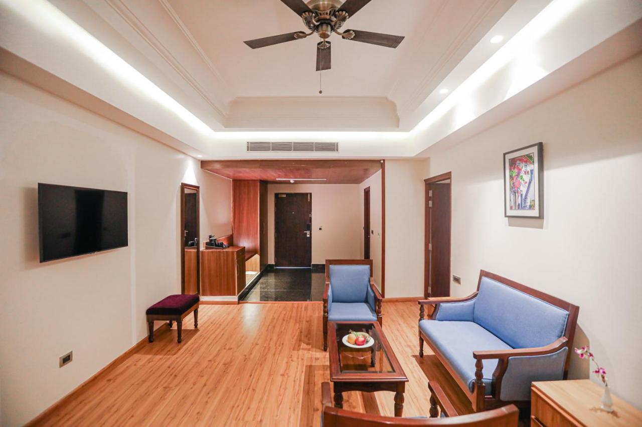 Regenta Central City Vilas Palace Ambala Luaran gambar